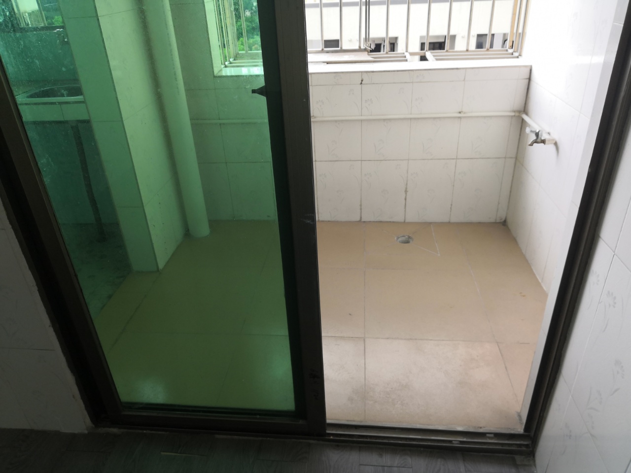 匯福豪居2期原始1房1廳，預售價52萬左右